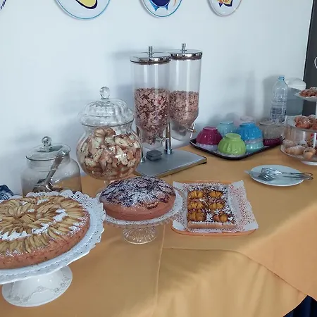 La Roccia Отель 3*